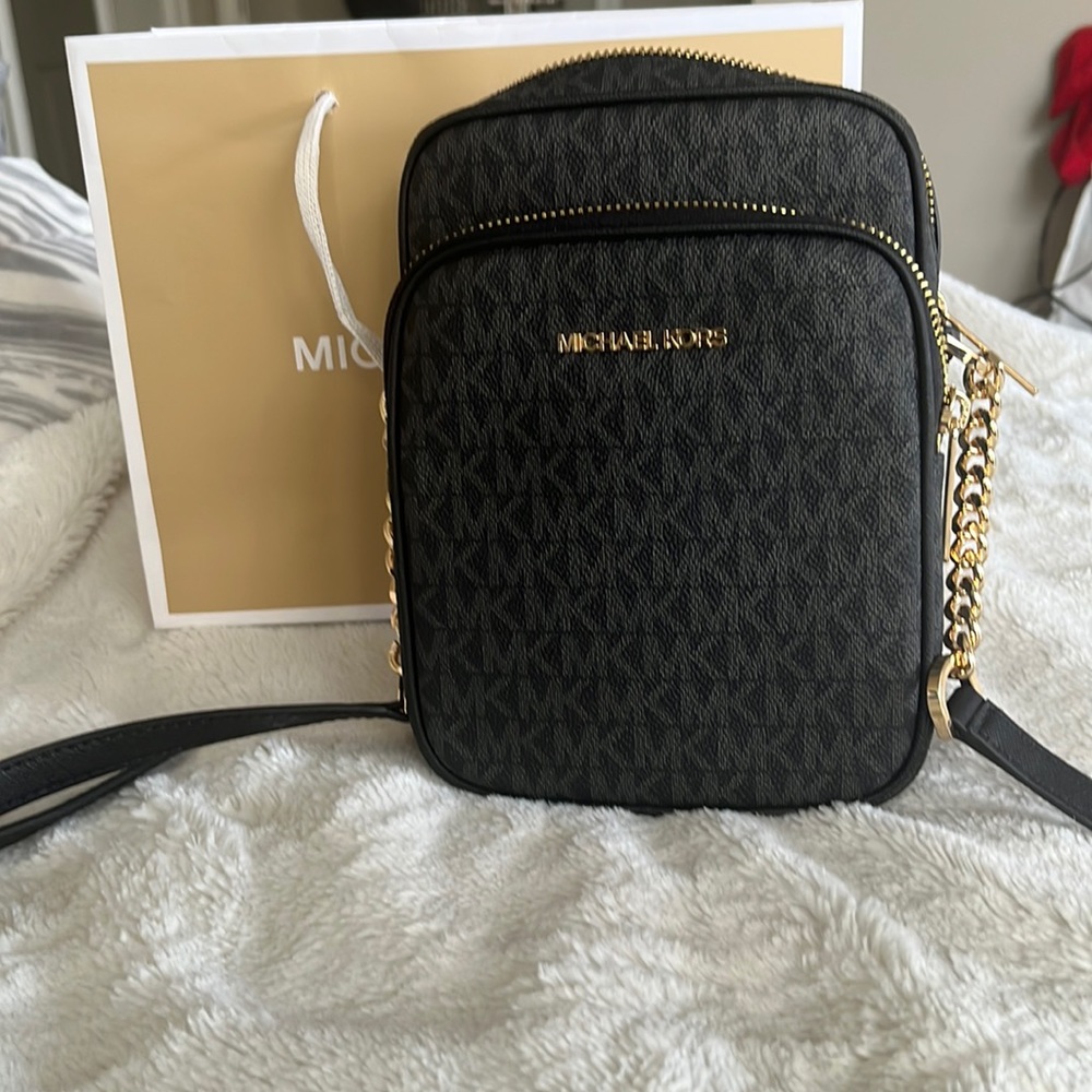 Michael Kors Jet Set Black and Gold Crossbody Purse